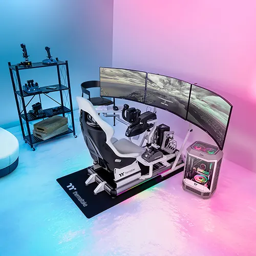 Thermaltake GF500 Snow White Flight Simulator Cockpit
