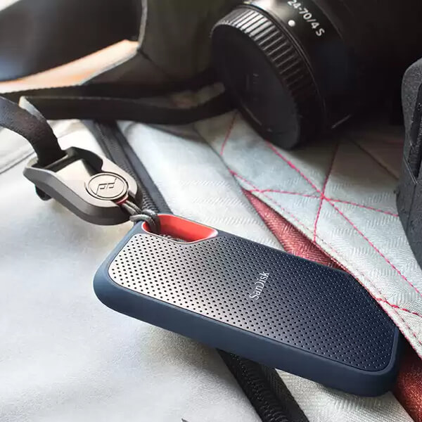 SanDisk E61 Extreme 2TB Portable SSD